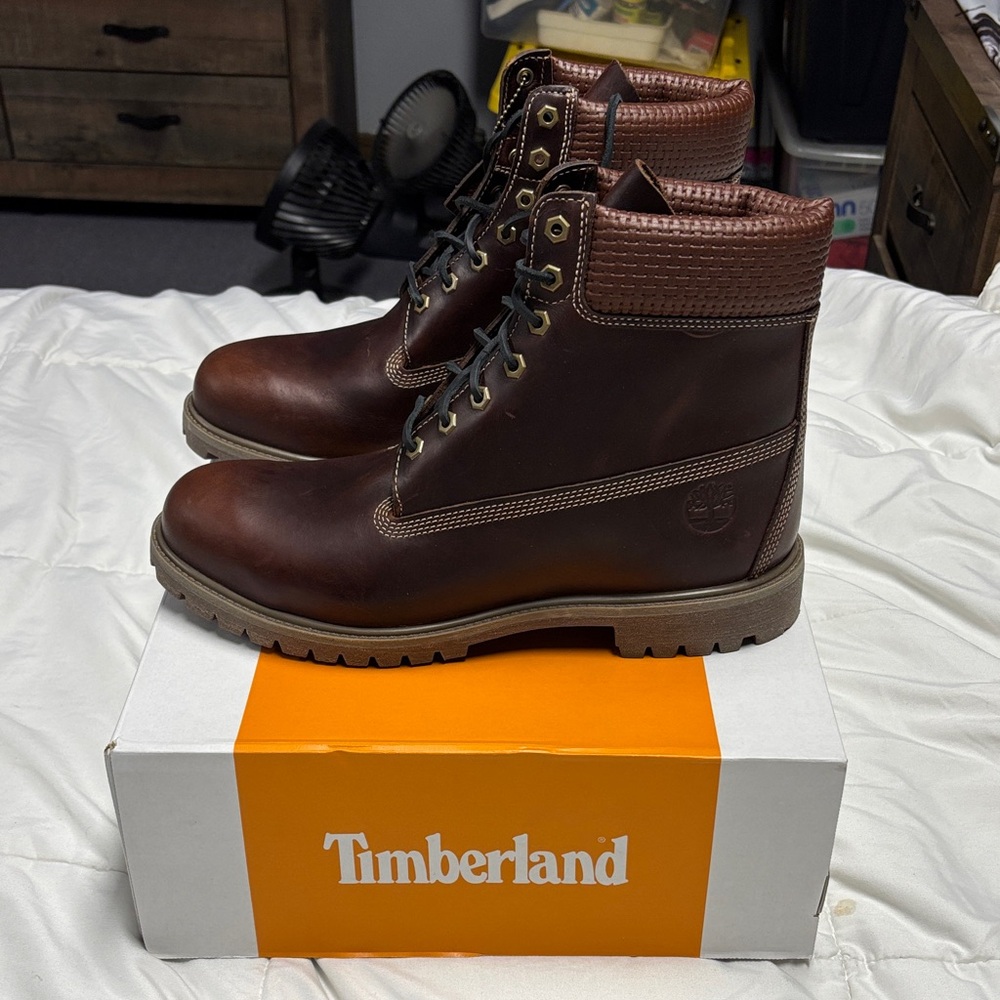 Timberland Men's Dark Brown Leather Boots